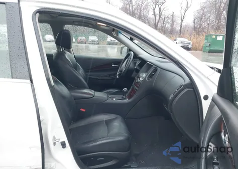 2017 Infiniti Qx50 z USA, uszkodzony, nr VIN JN1BJ0RR1HM408019